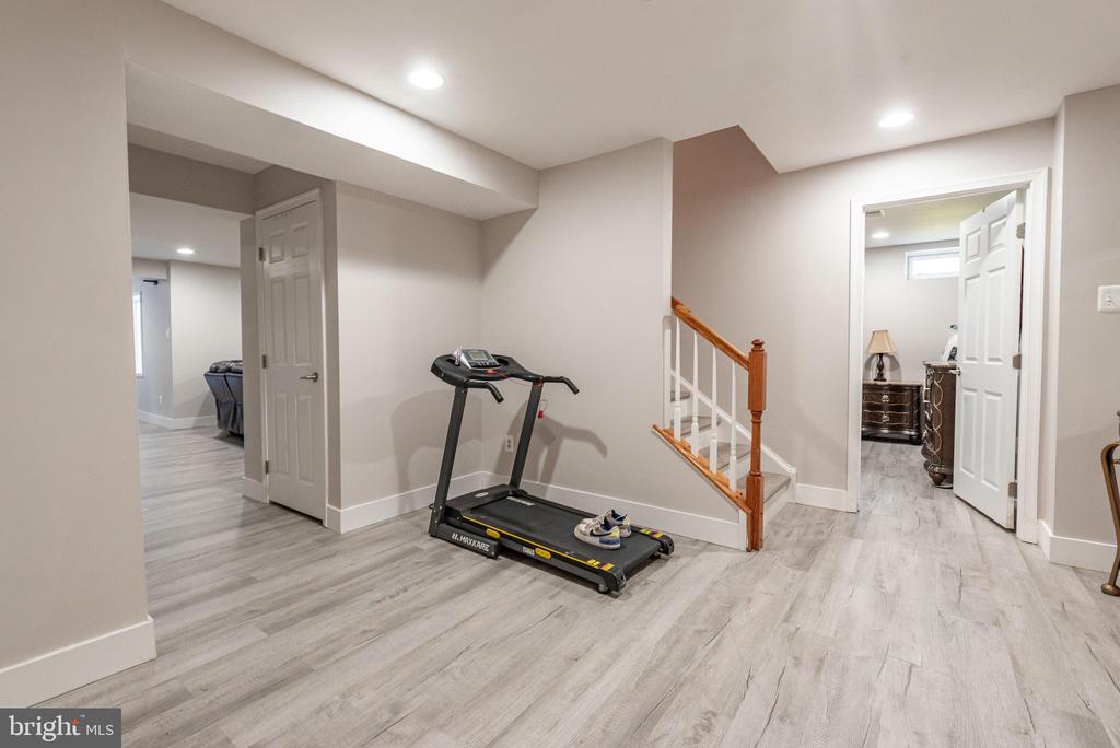 150 Clover Hollow Rd