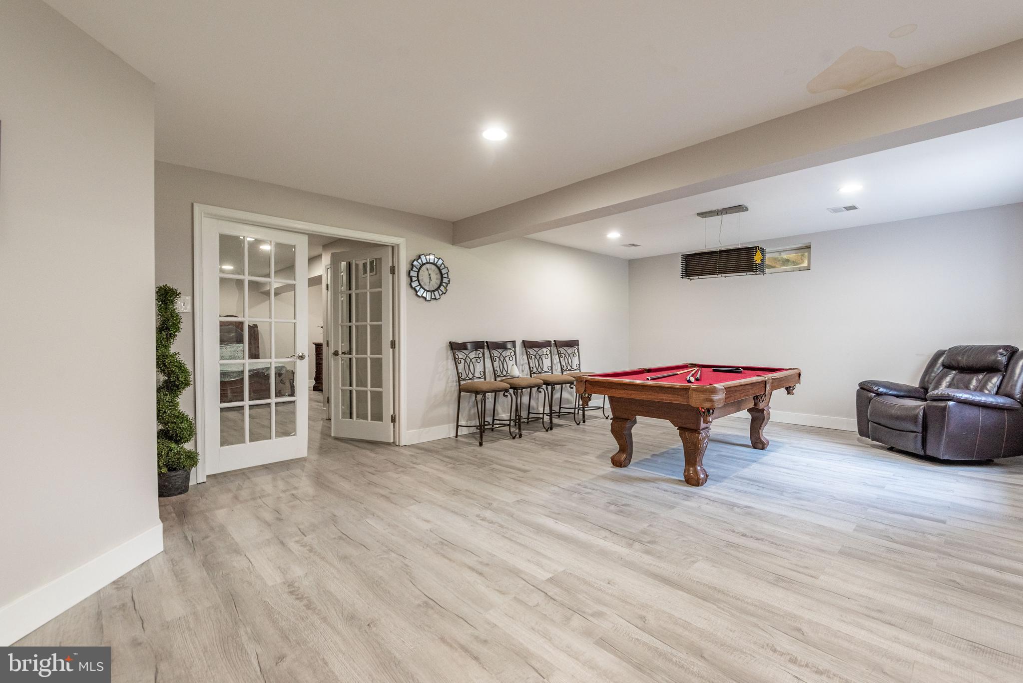150 Clover Hollow Rd