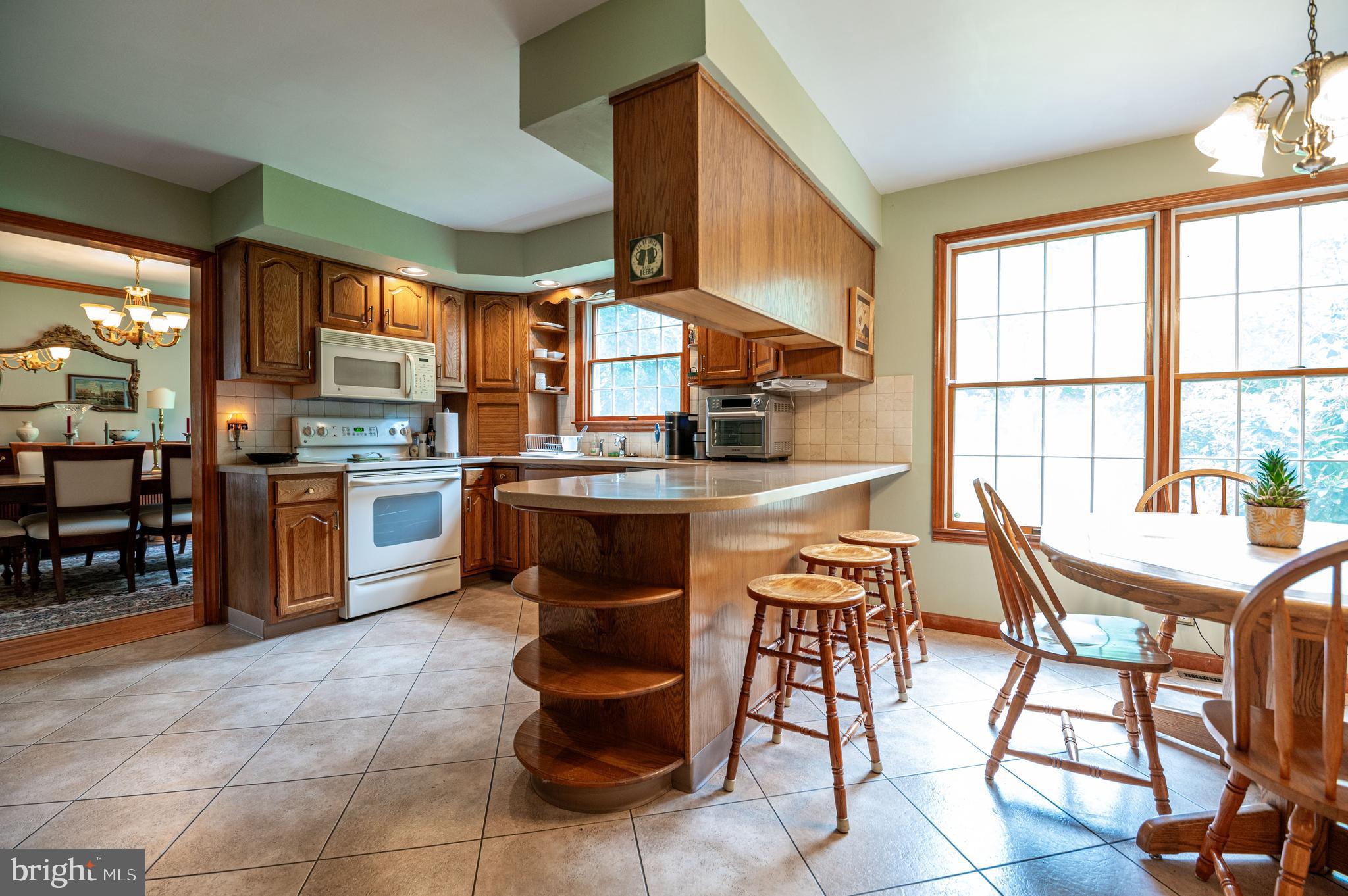 887 Barnsdale Rd