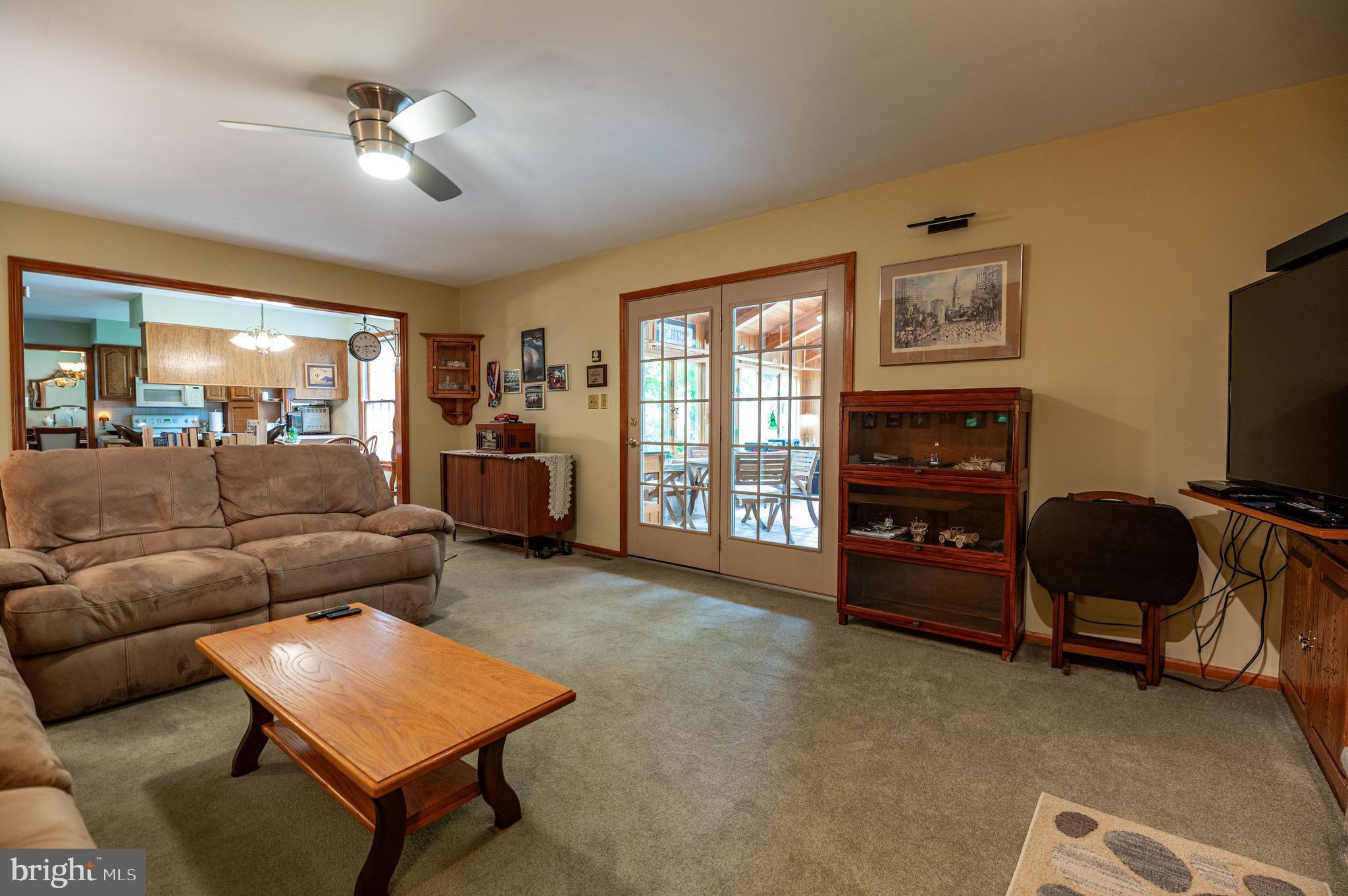 887 Barnsdale Rd