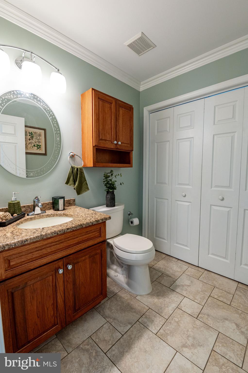 795 Cornwallis Dr