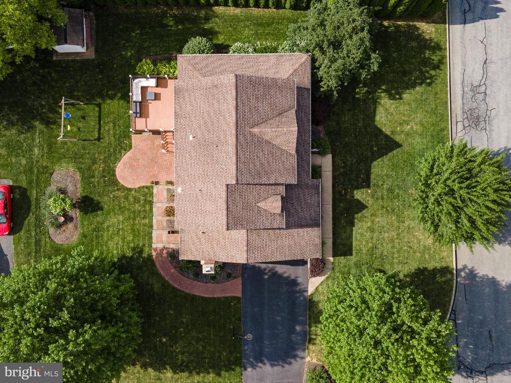 795 Cornwallis Dr