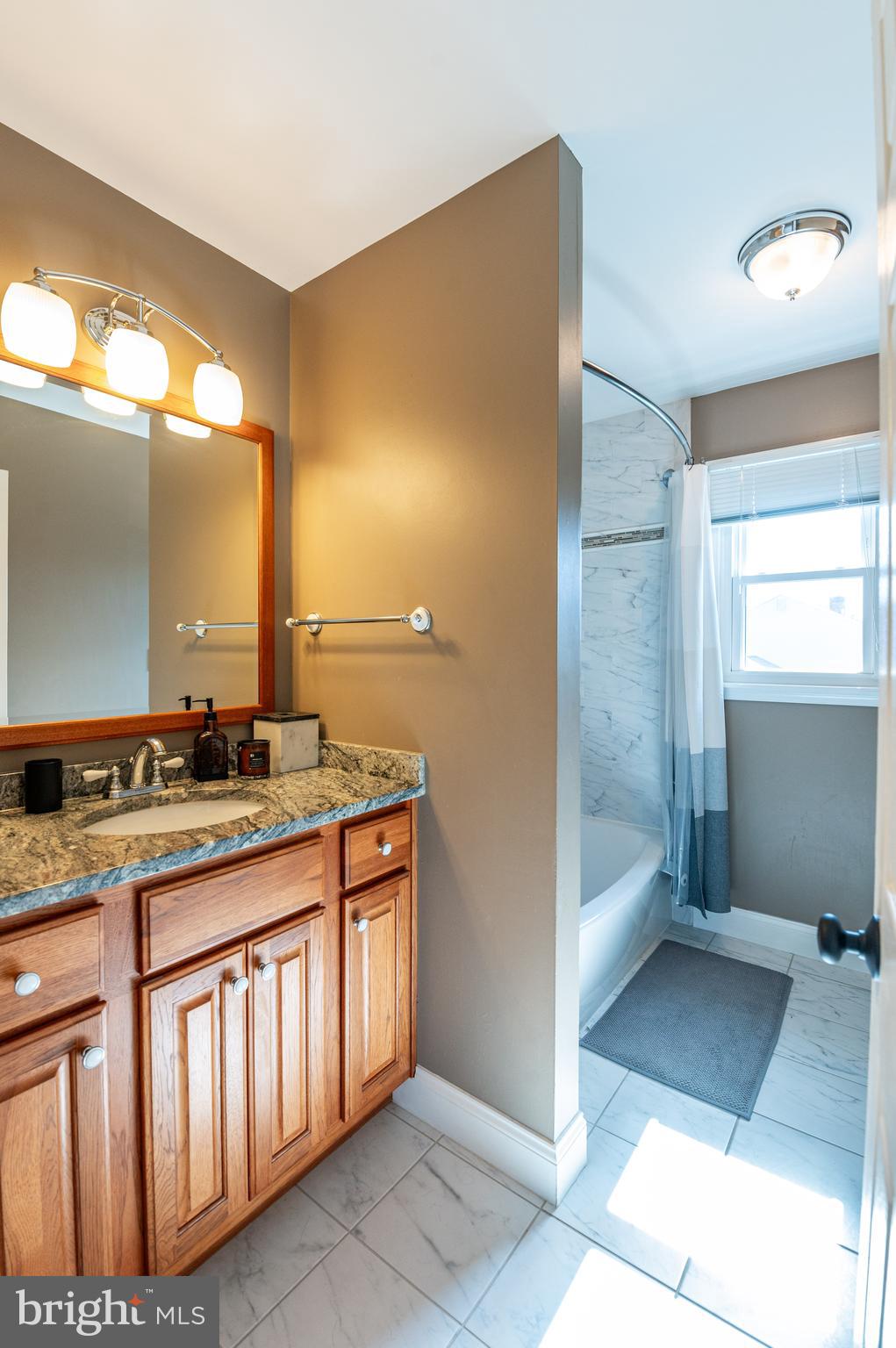 795 Cornwallis Dr