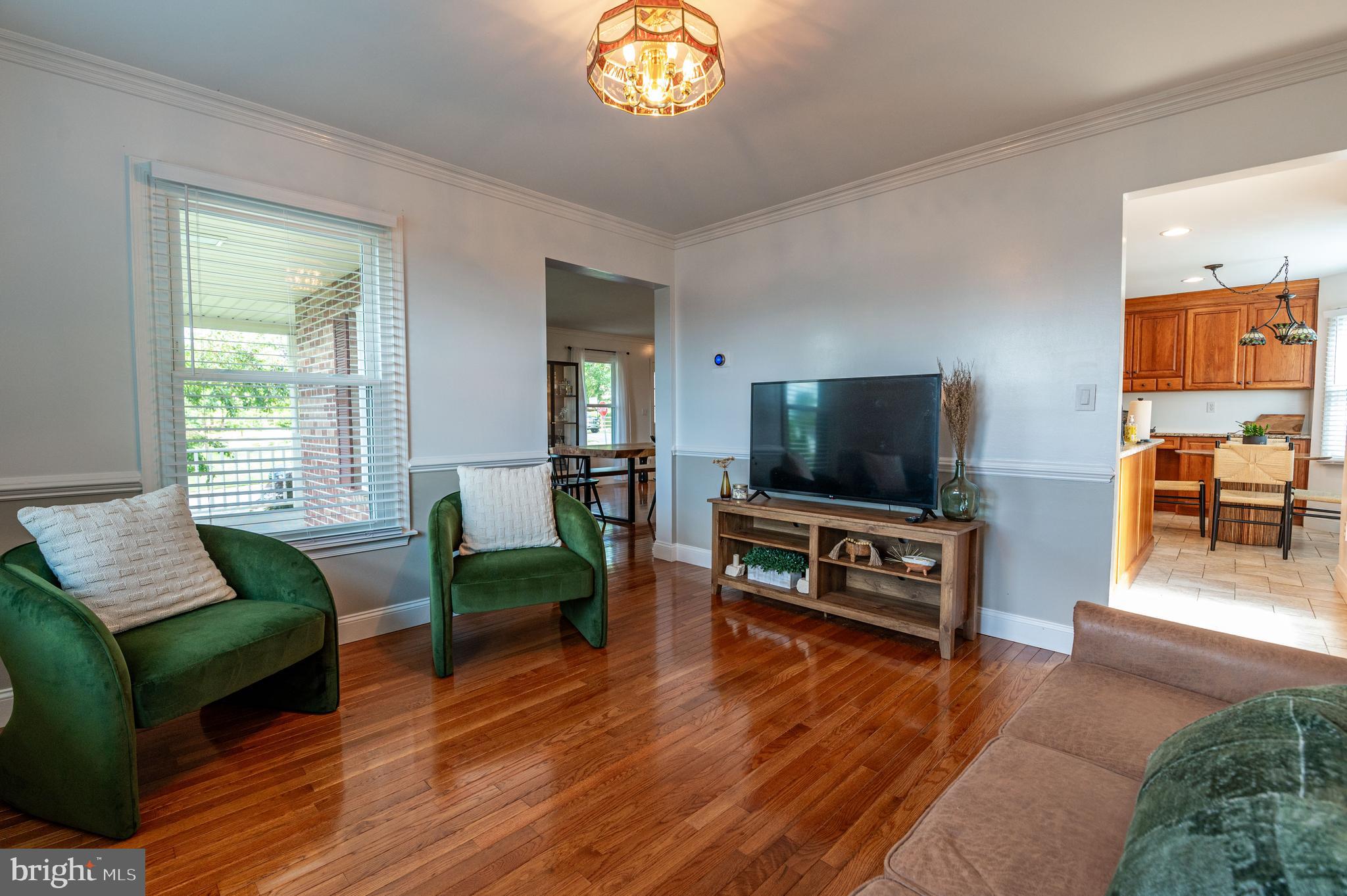 795 Cornwallis Dr