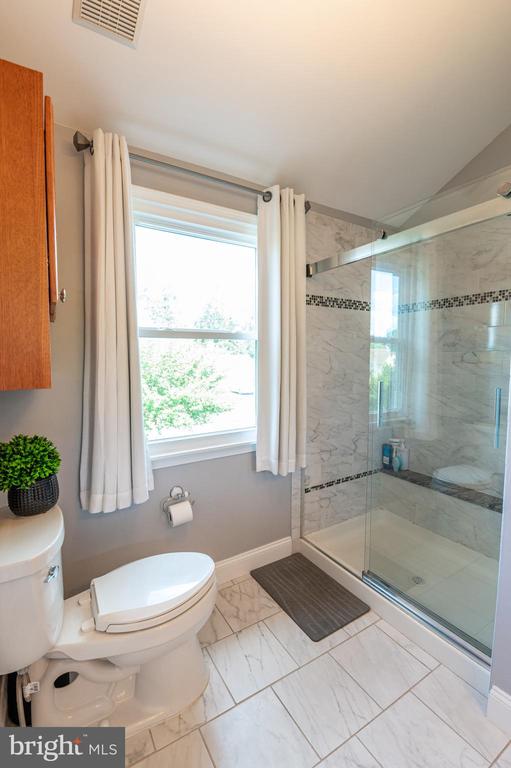 795 Cornwallis Dr