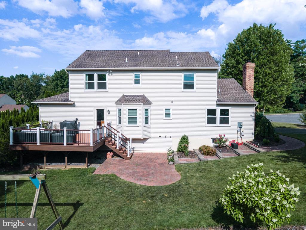 795 Cornwallis Dr