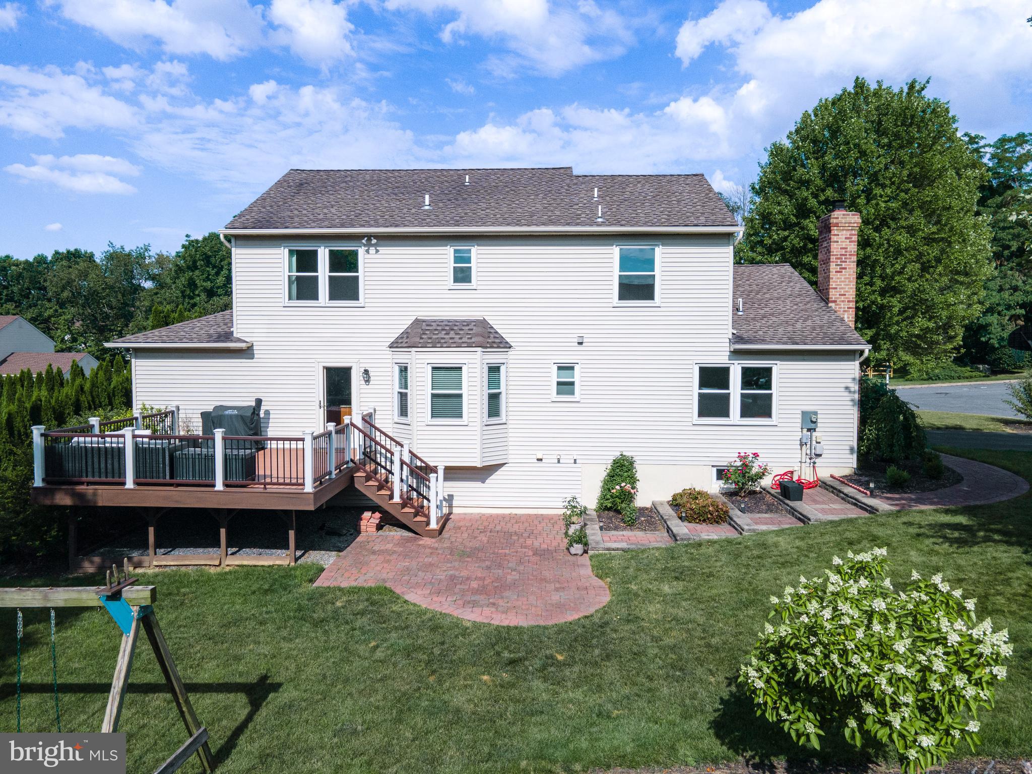 795 Cornwallis Dr