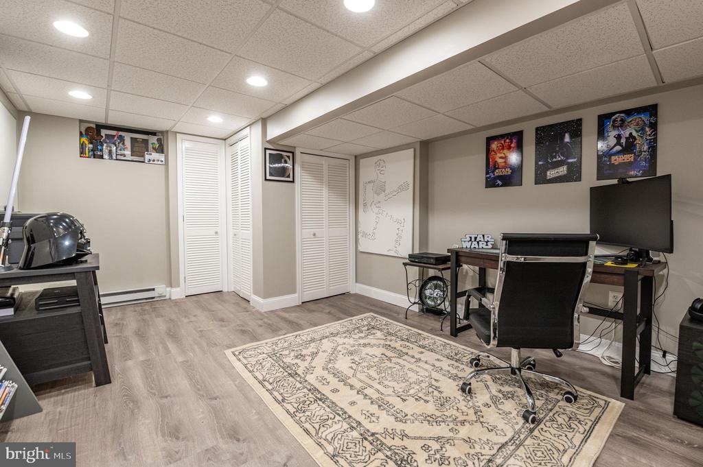 795 Cornwallis Dr
