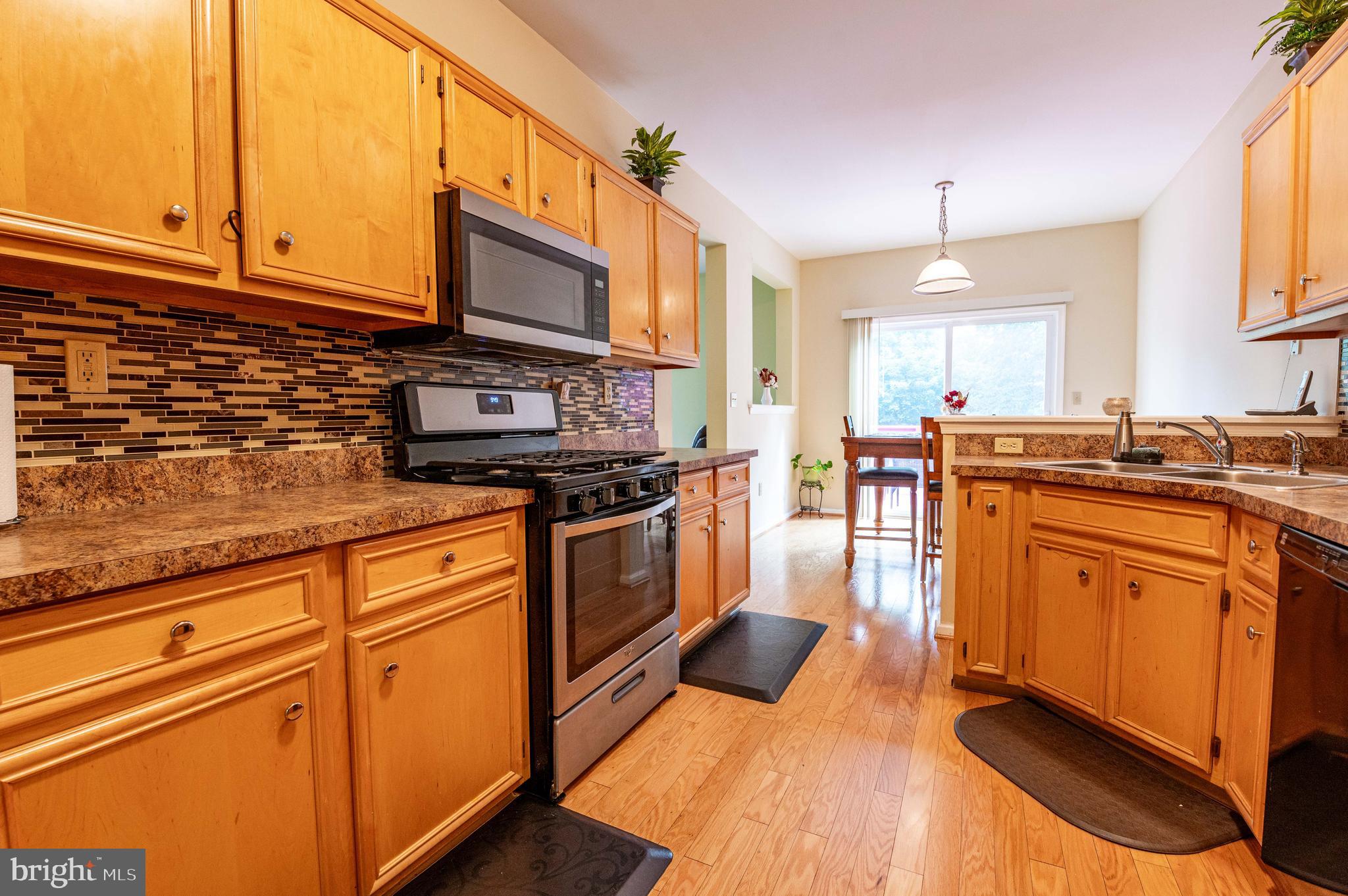 157 Willow Dr
