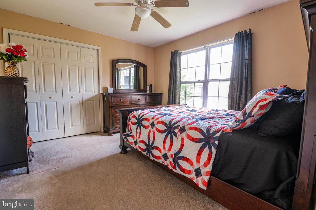157 Willow Dr
