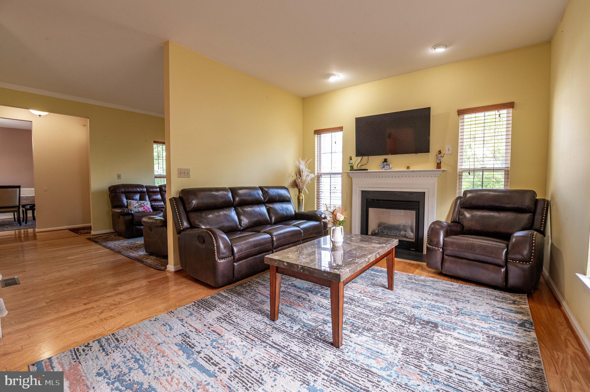 157 Willow Dr