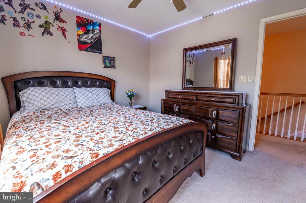 157 Willow Dr
