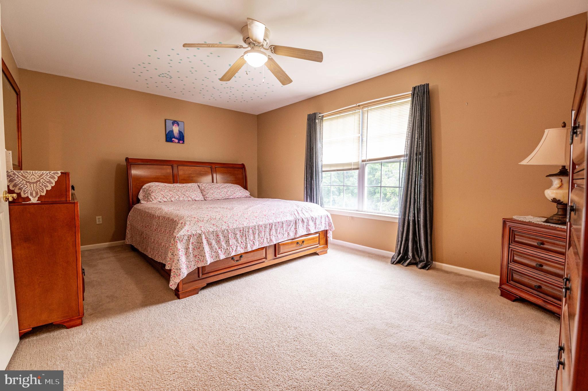 157 Willow Dr