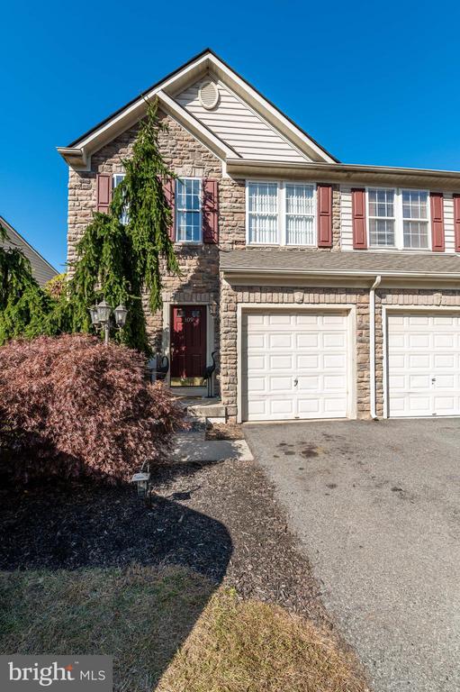 109 Knollwood Dr