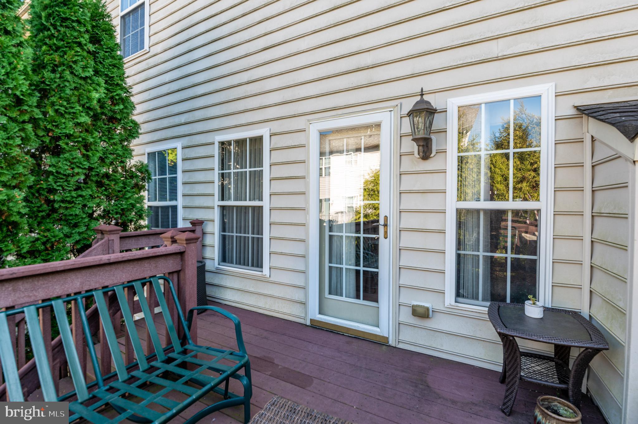 109 Knollwood Dr