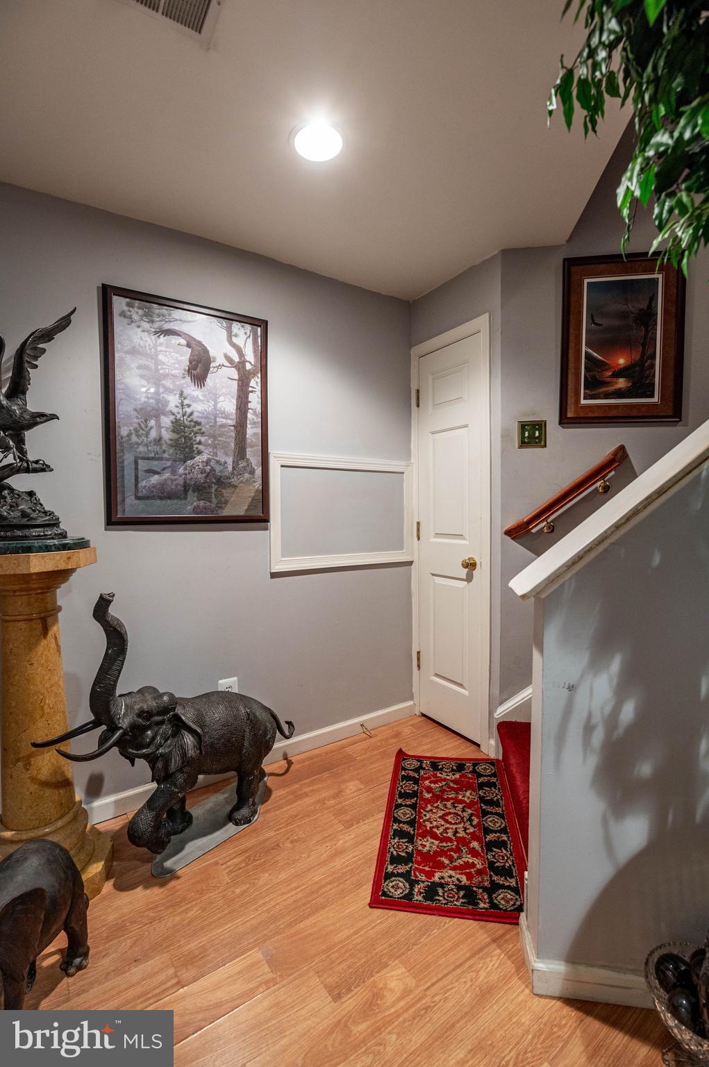 109 Knollwood Dr