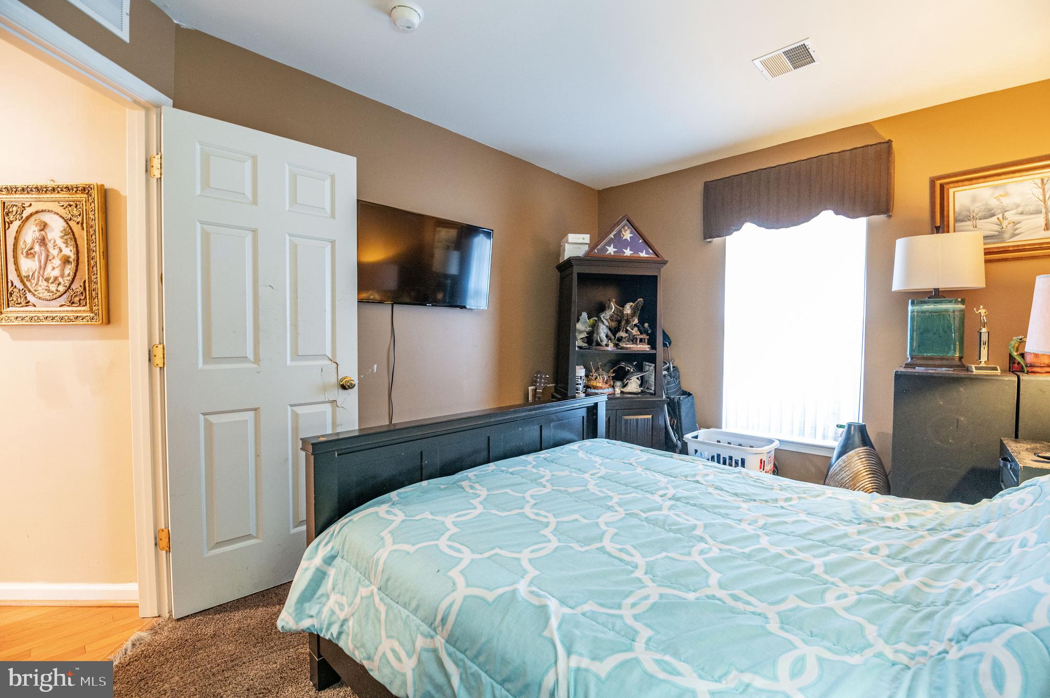109 Knollwood Dr
