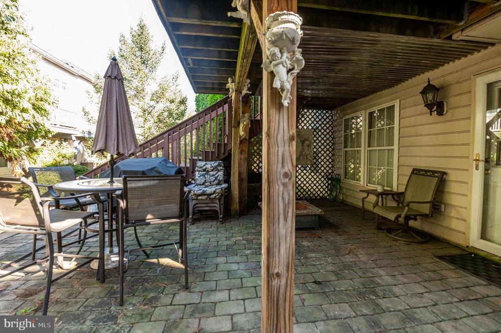109 Knollwood Dr