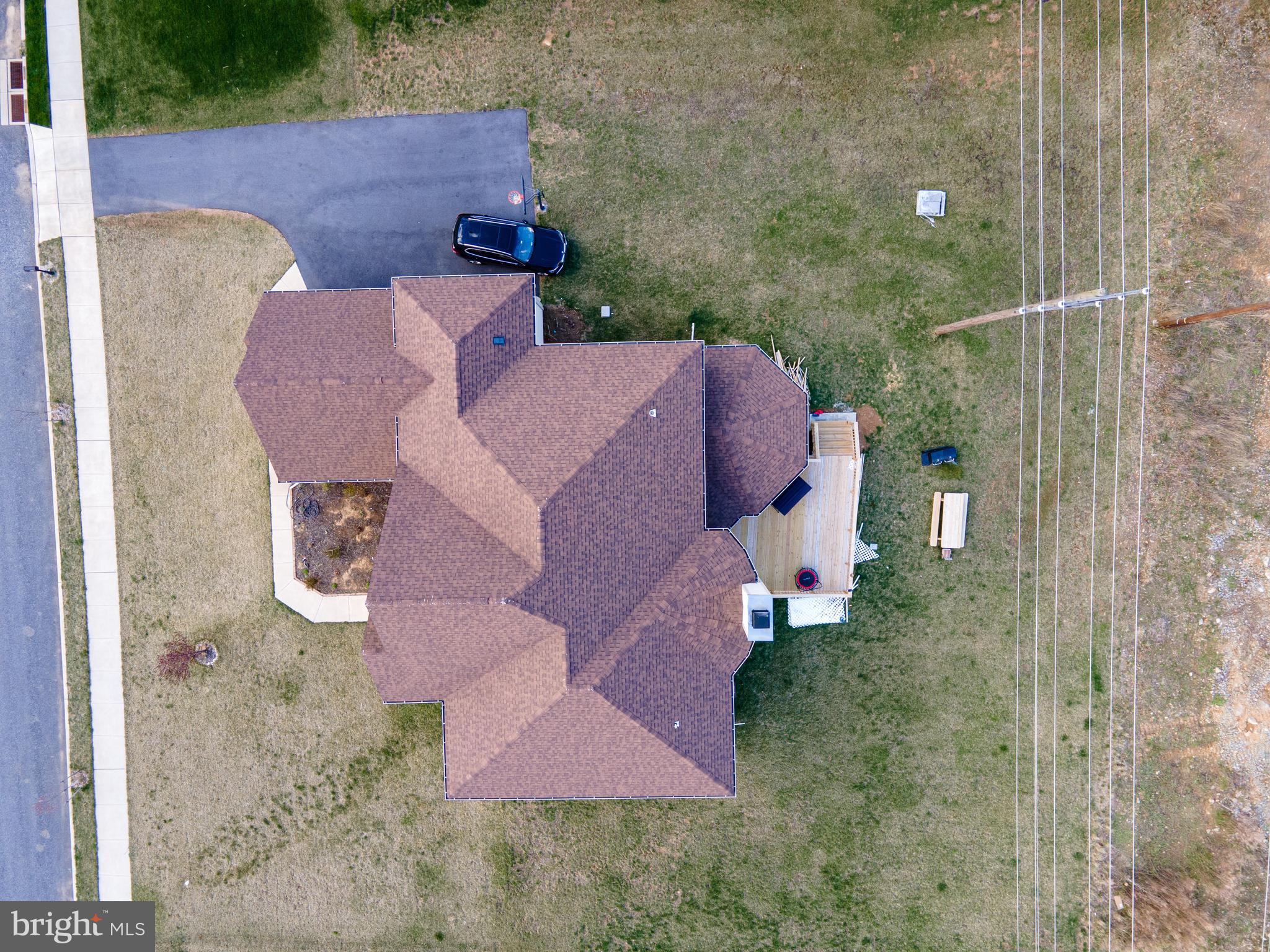 45 Saddle Ln