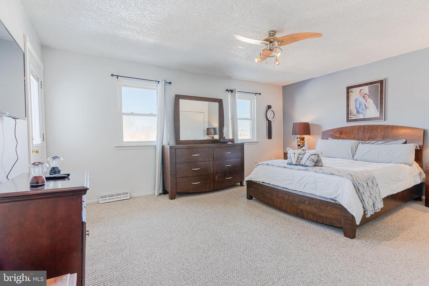 143 Vista Dr