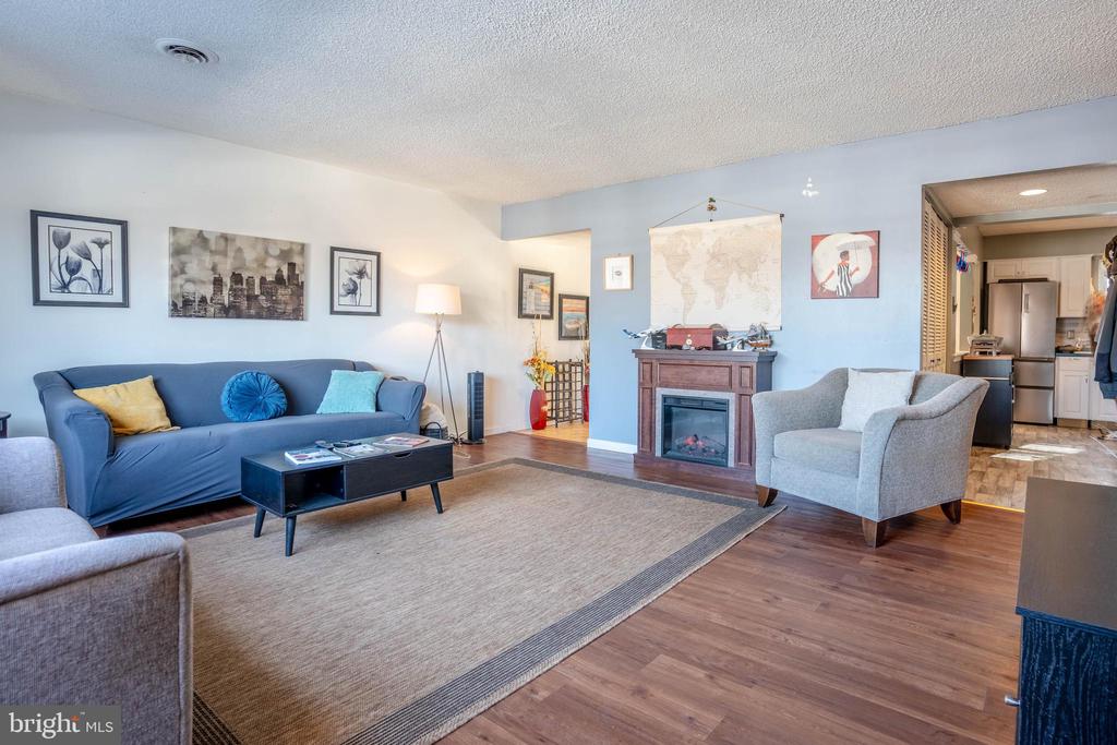 143 Vista Dr