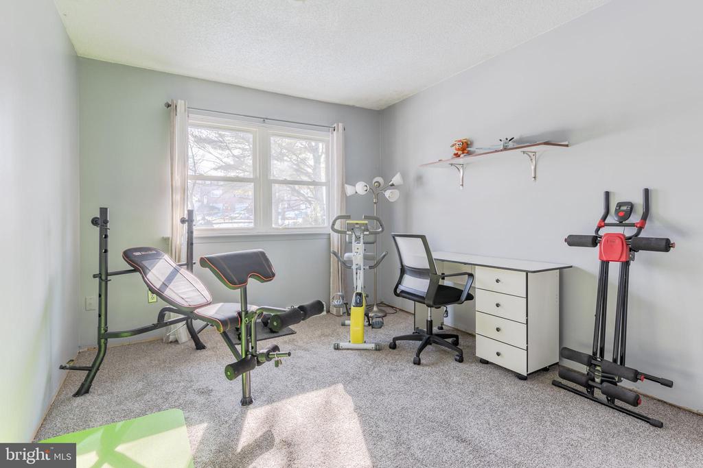 143 Vista Dr