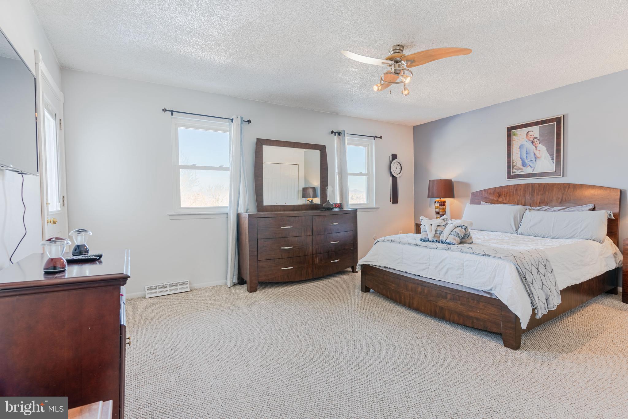 143 Vista Dr