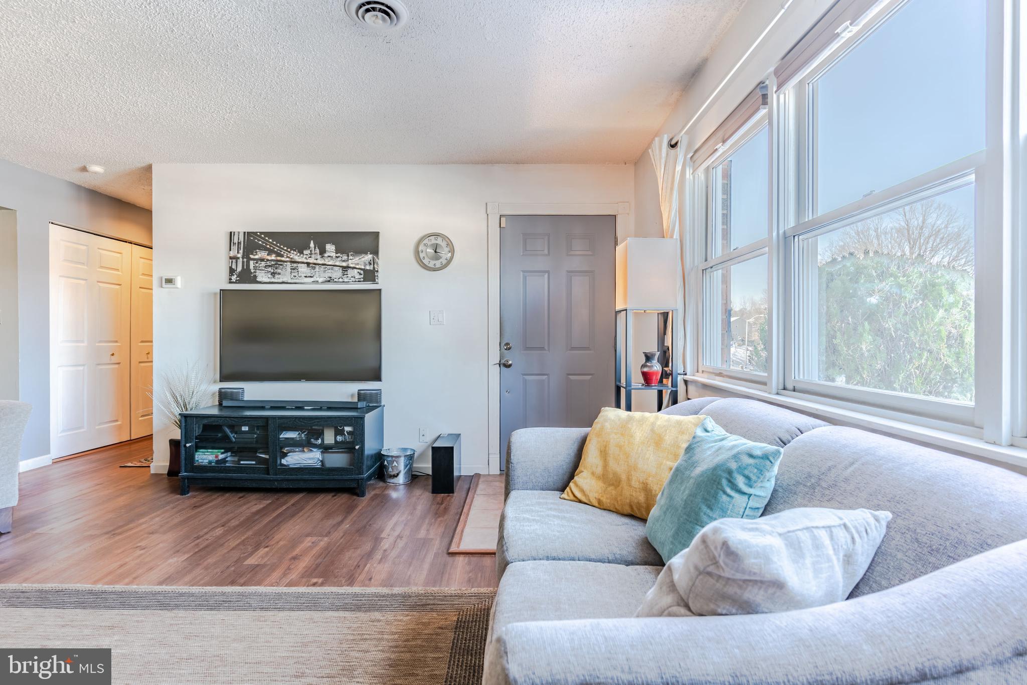 143 Vista Dr