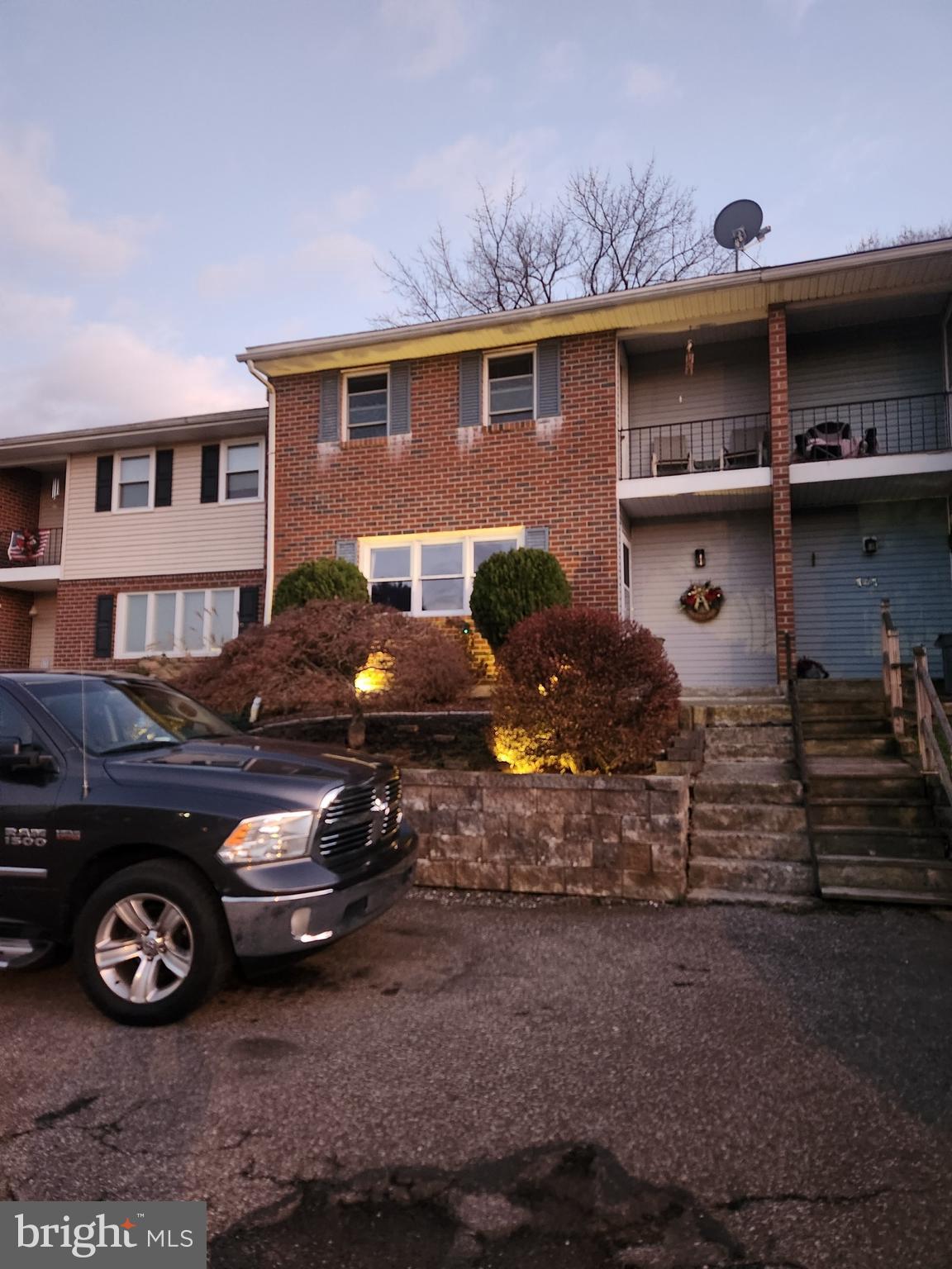 143 Vista Dr