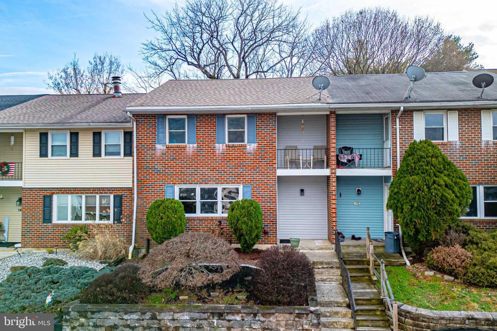 143 Vista Dr