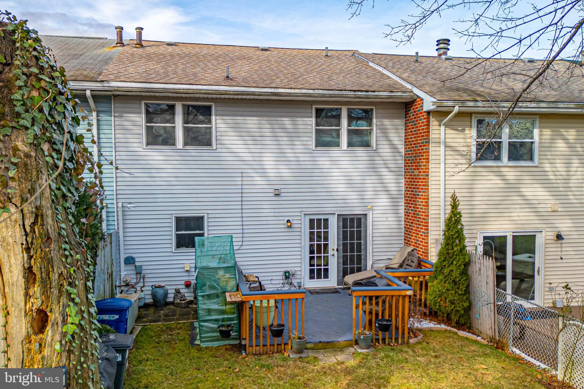 143 Vista Dr