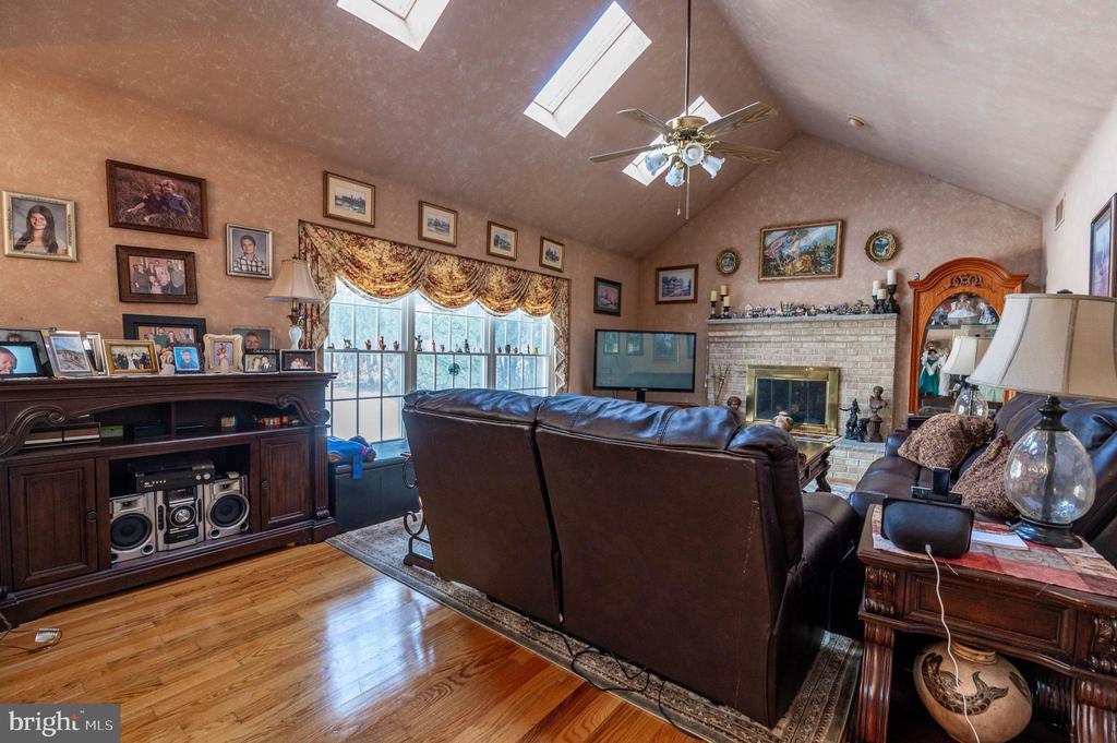 1629 Arrowwood Dr