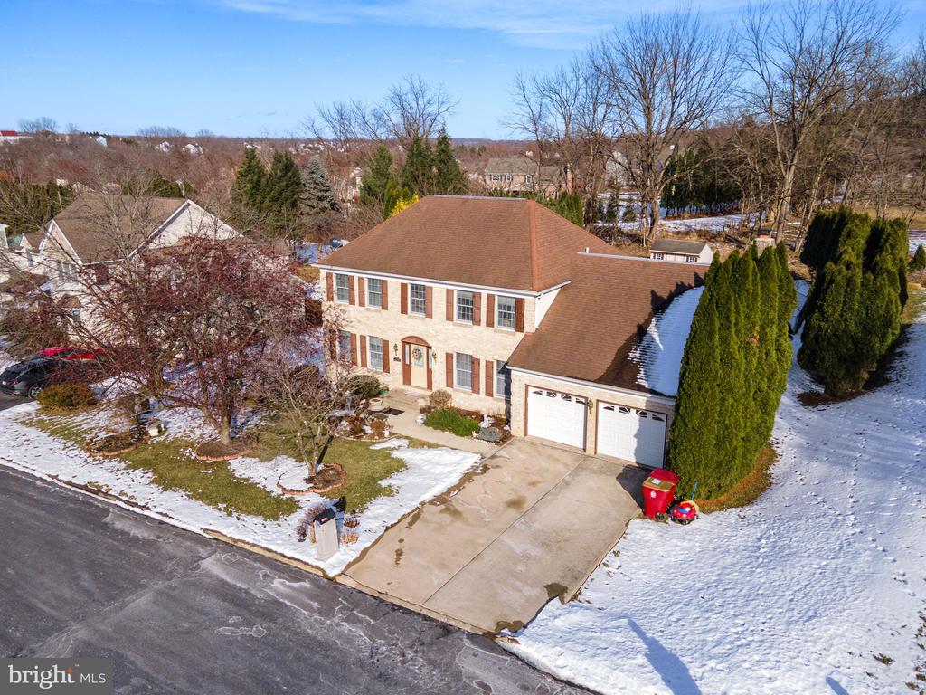 1629 Arrowwood Dr