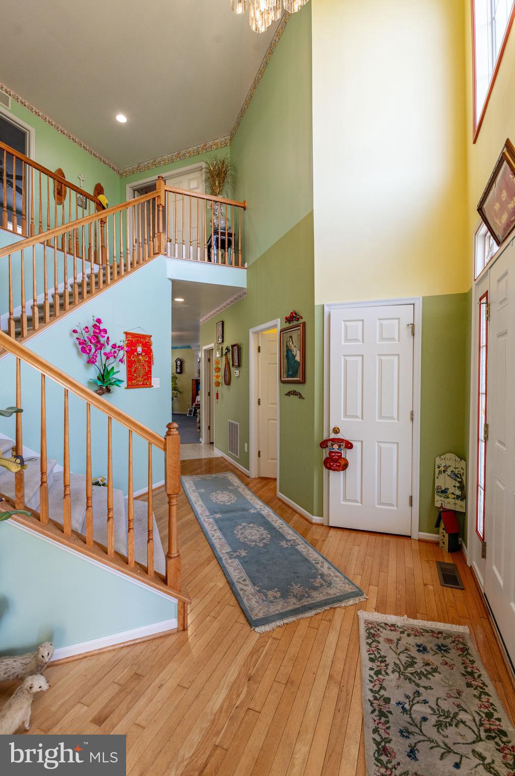 3221 Fox Hill Rd