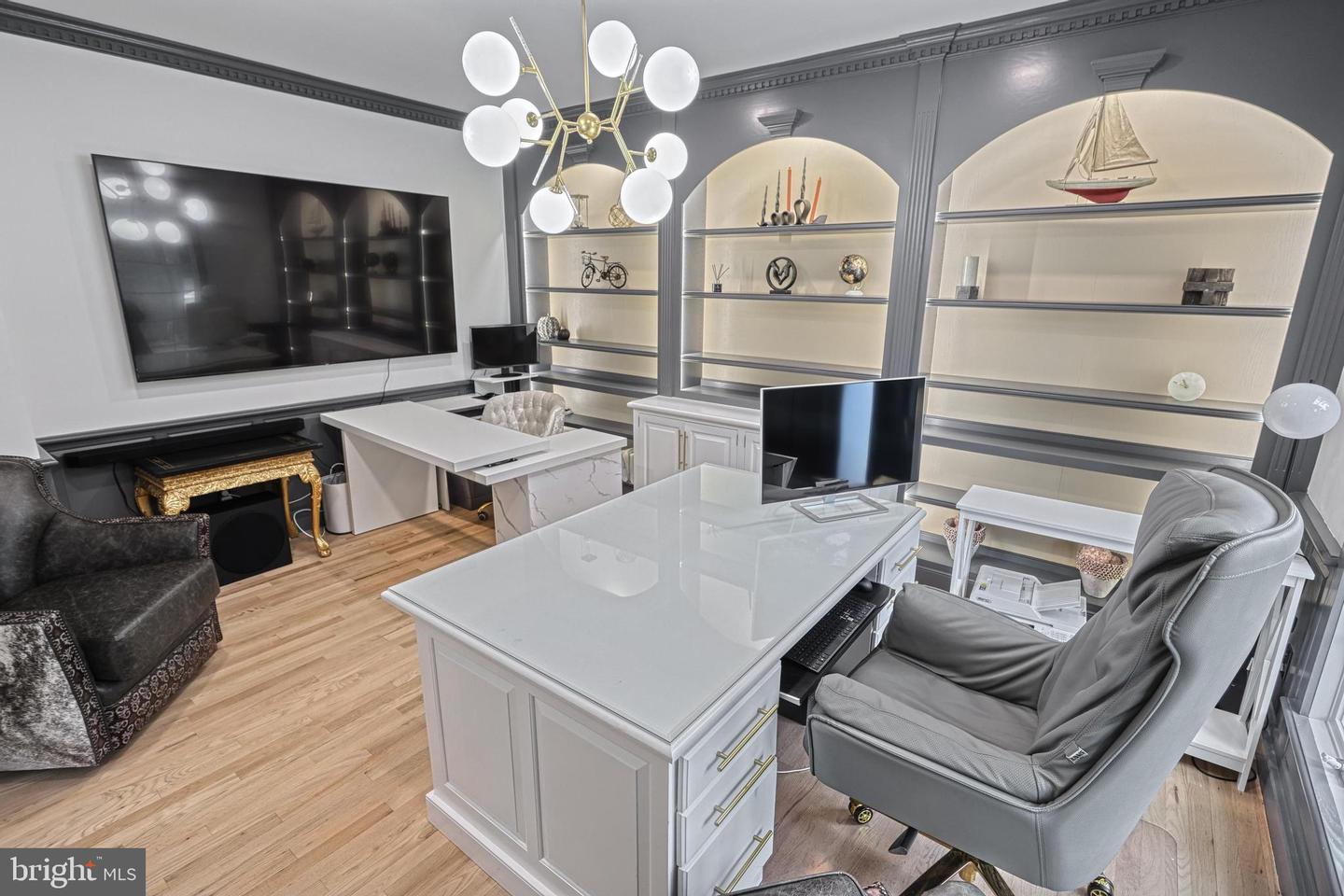 1231 Oakside Dr