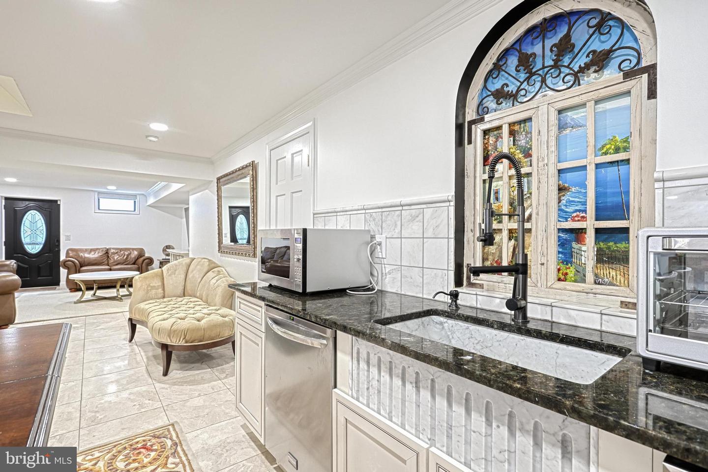1231 Oakside Dr