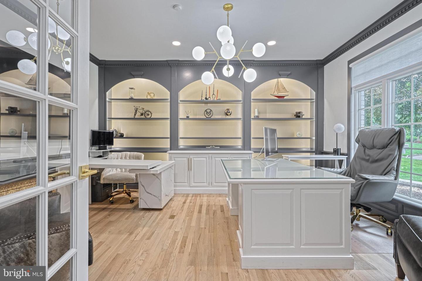 1231 Oakside Dr