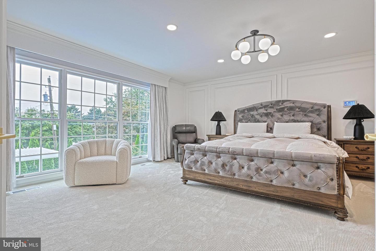 1231 Oakside Dr