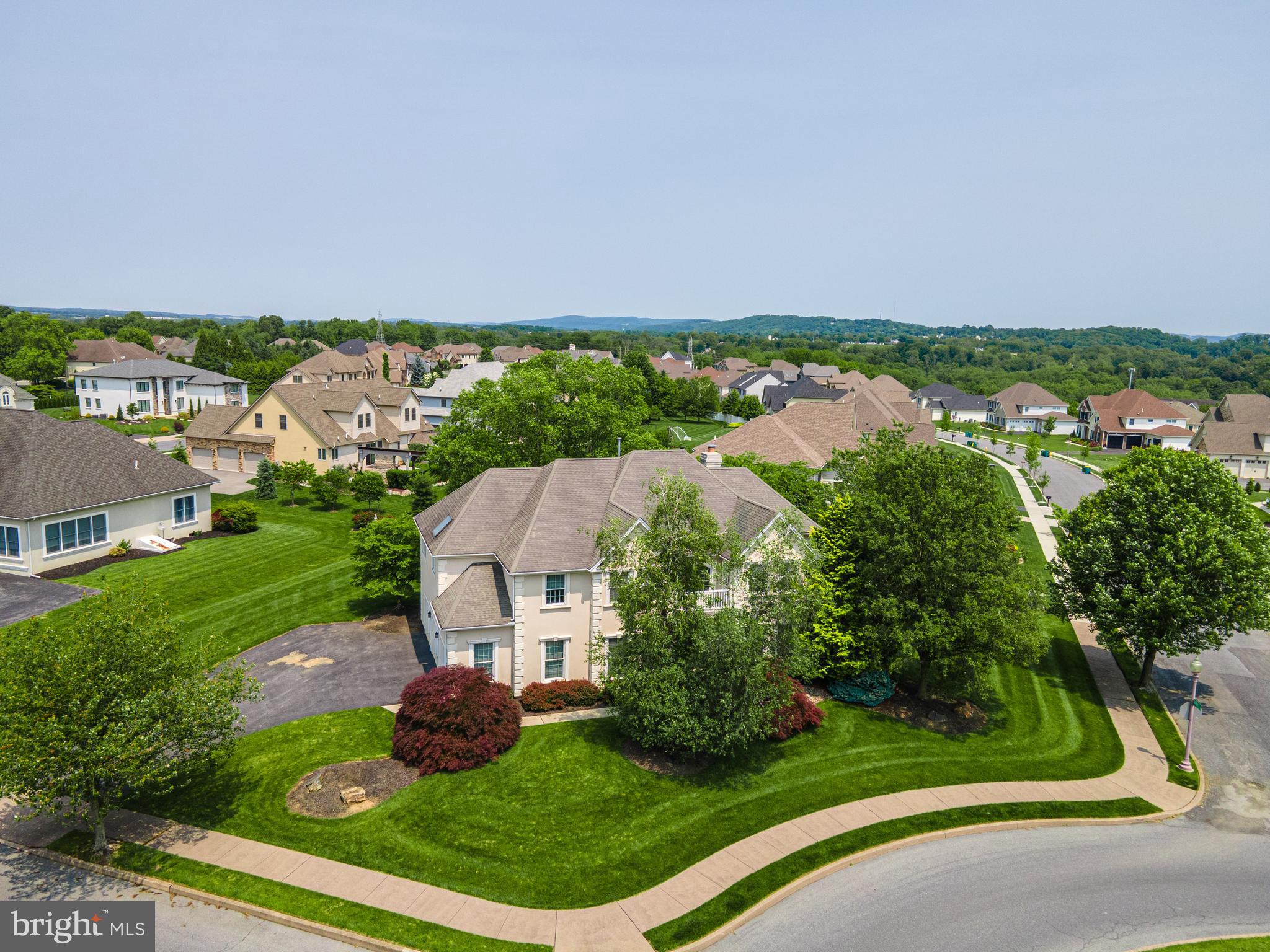 49 Central Dr
