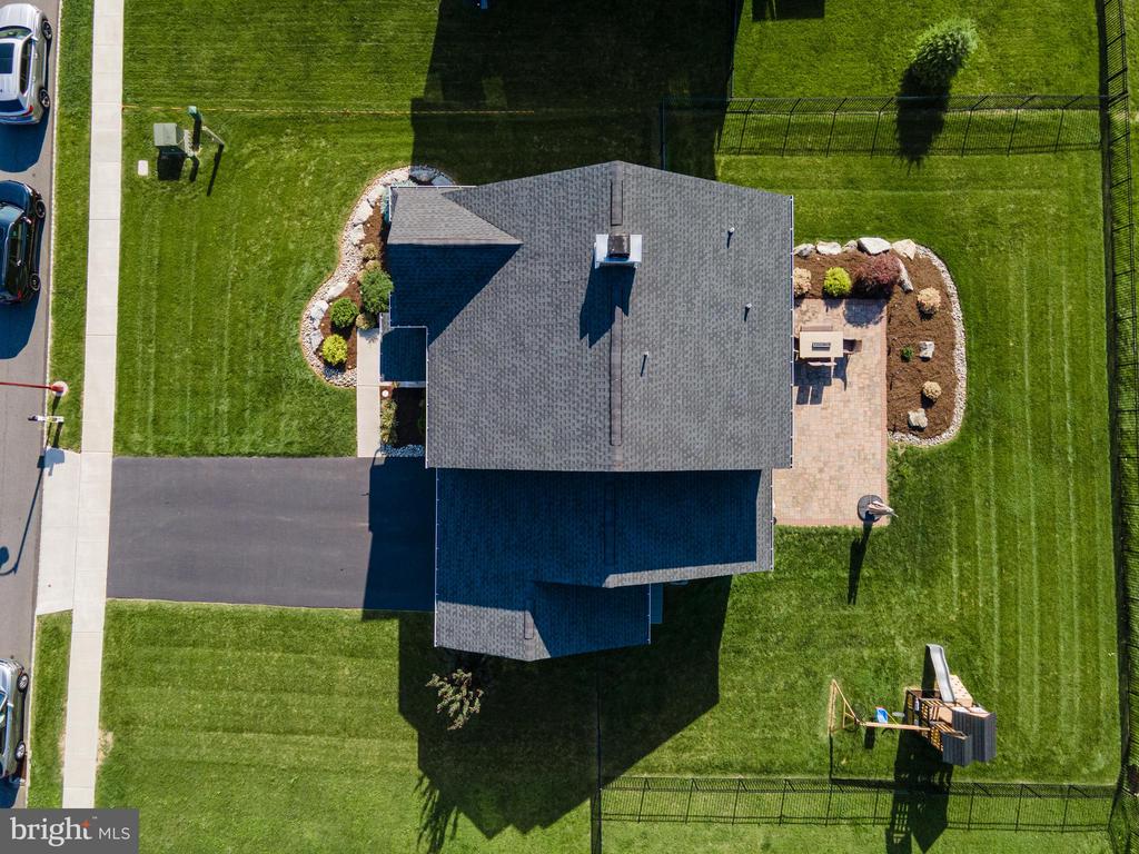420 Rinaldi Ln