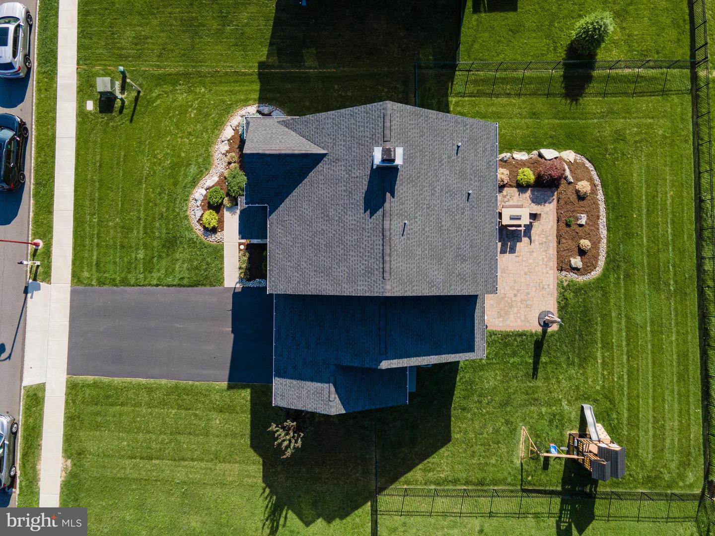 420 Rinaldi Ln