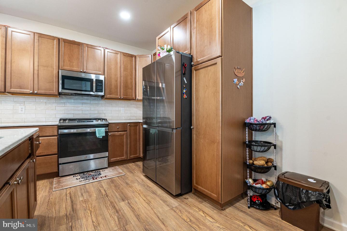 320 Bendelow Ln