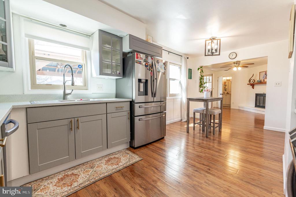 2950 SANTEE DRIVE