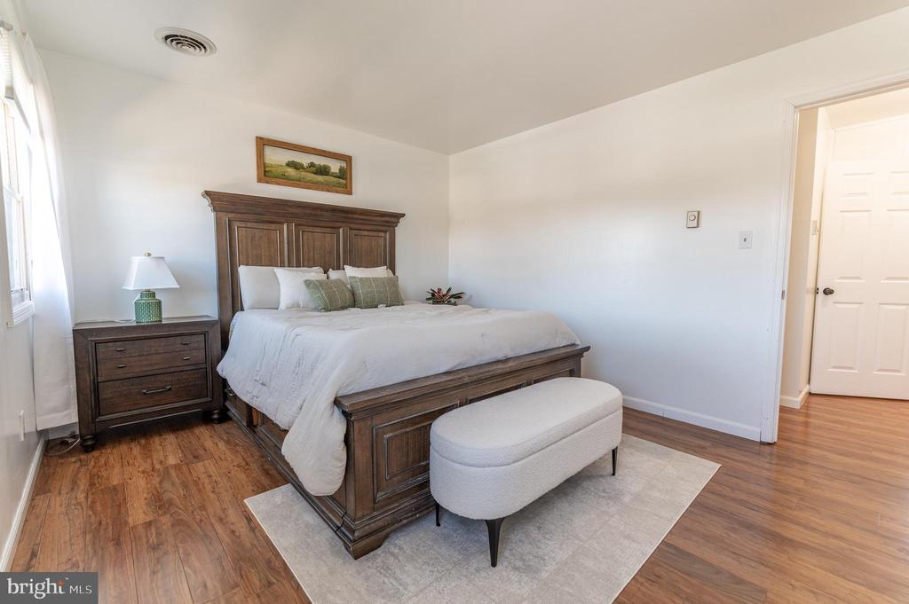 2950 SANTEE DRIVE