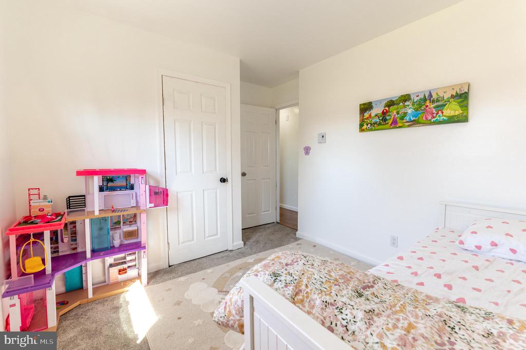 2950 SANTEE DRIVE