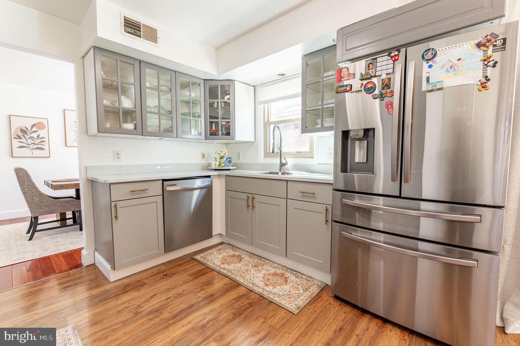 2950 SANTEE DRIVE