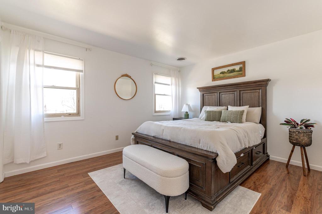 2950 SANTEE DRIVE