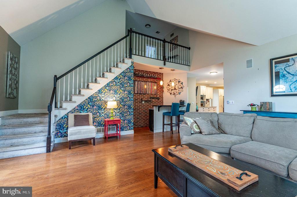 4260 FARMERSVILLE COURT