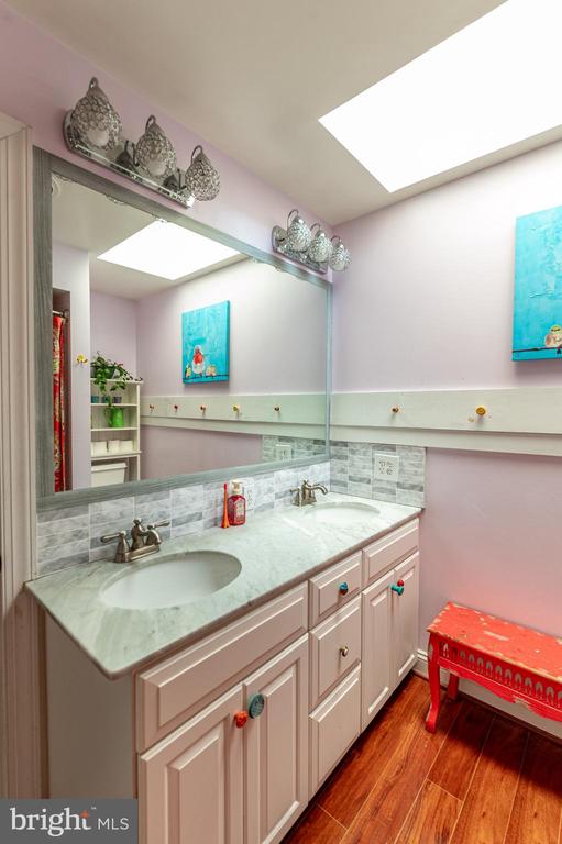 4260 FARMERSVILLE COURT
