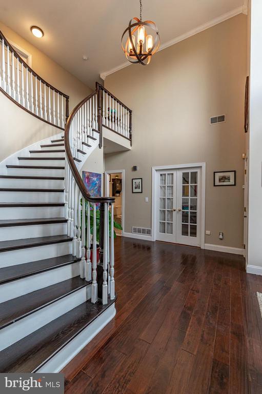 4260 FARMERSVILLE COURT